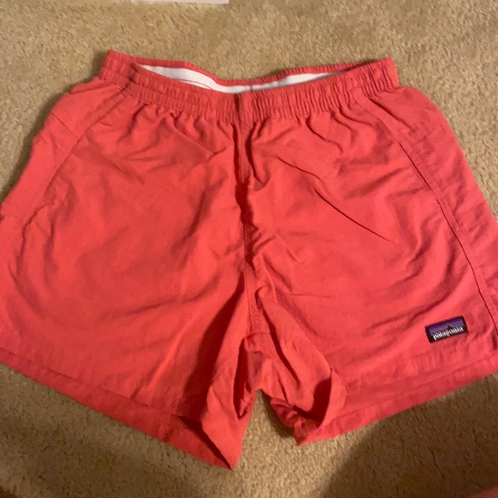 Patagonia shorts size small
